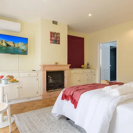 Urban Bliss Ii Гостевой дом